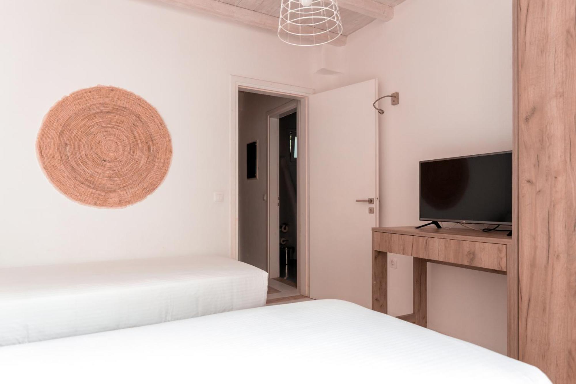 Senses Luxury Suites & Villas Elia  Exterior photo
