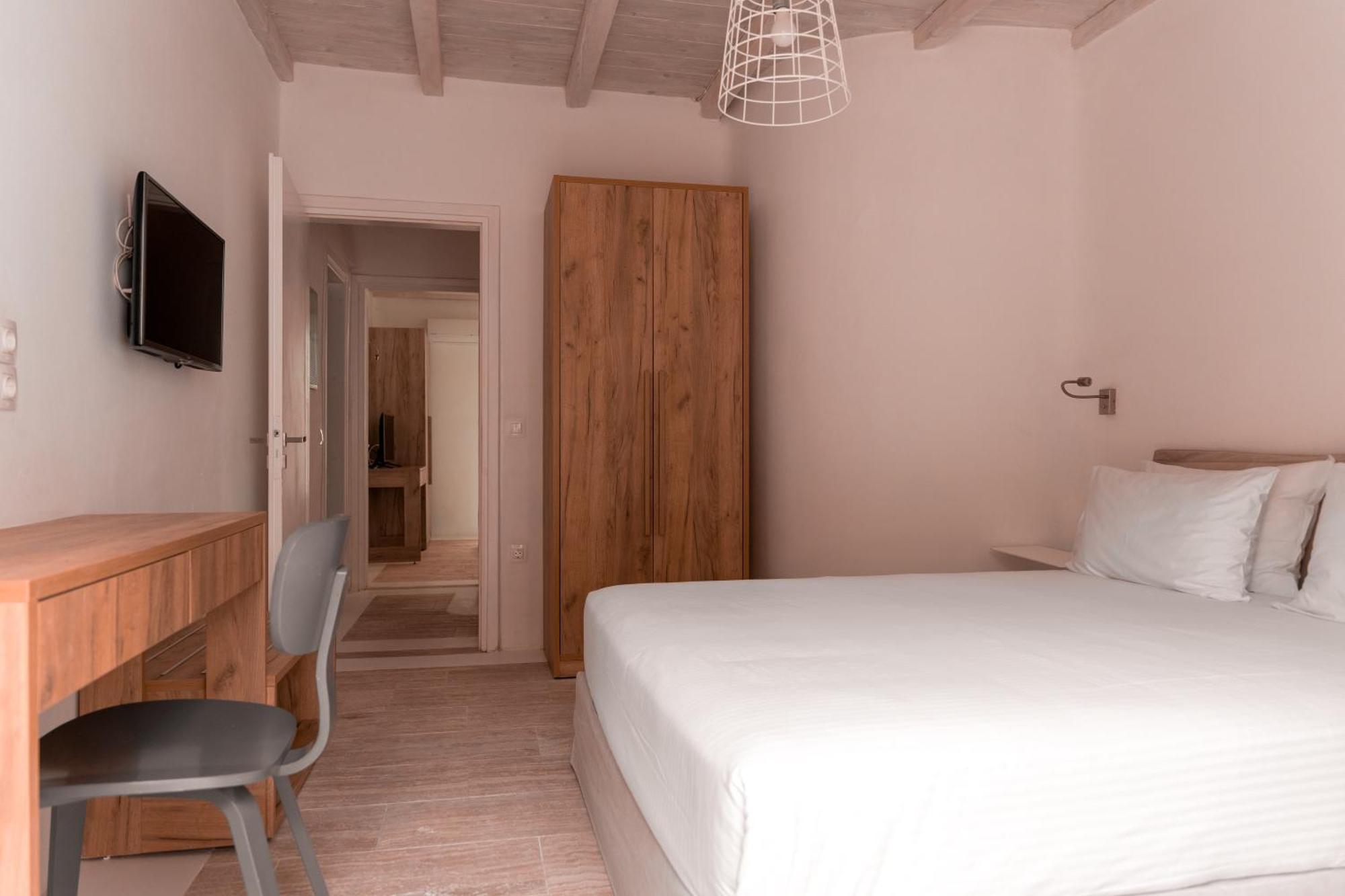Senses Luxury Suites & Villas Elia  Exterior photo